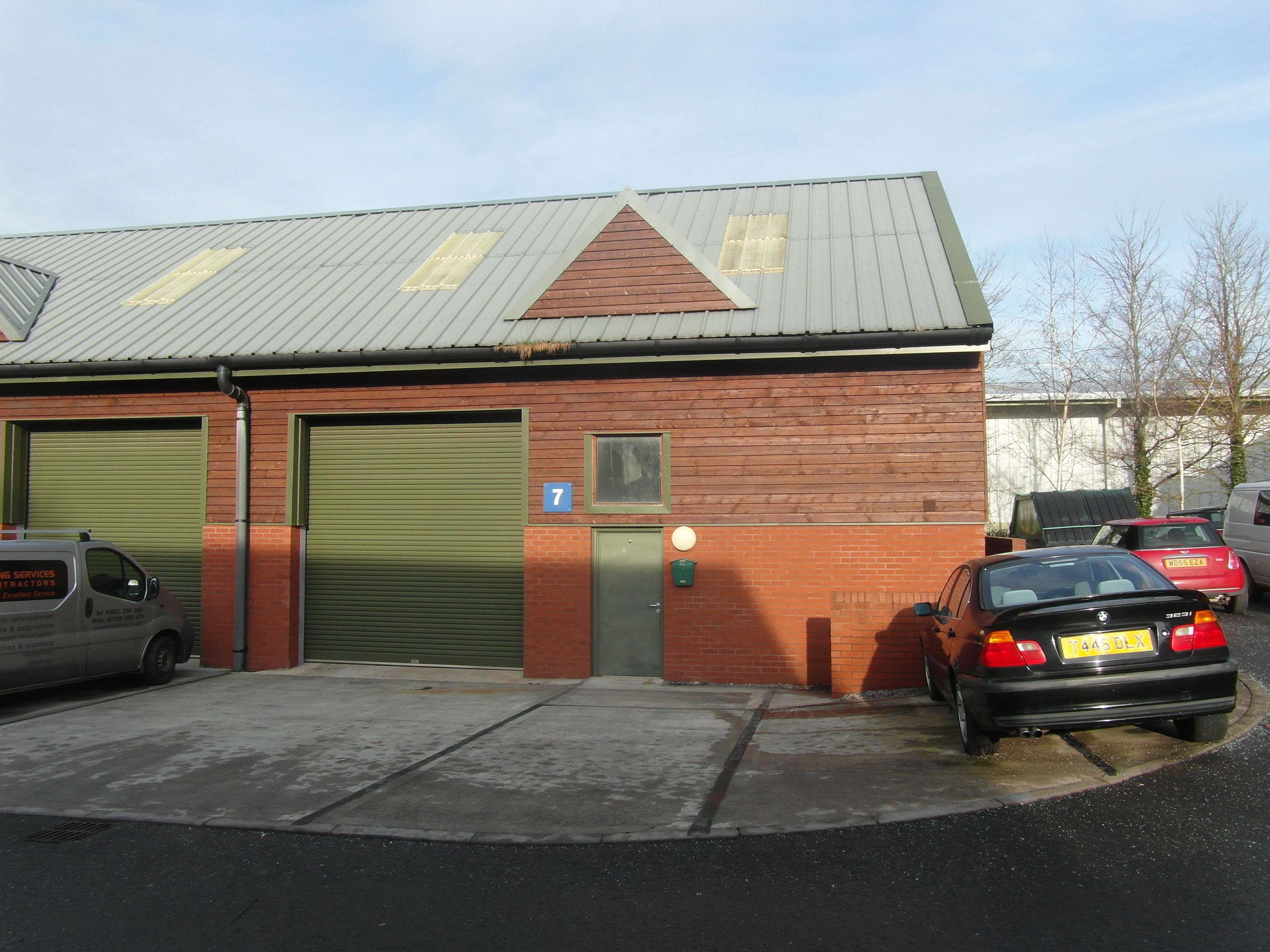 CLUFF COMMERCIAL PROPERTY SALES AND MANAGEMENT